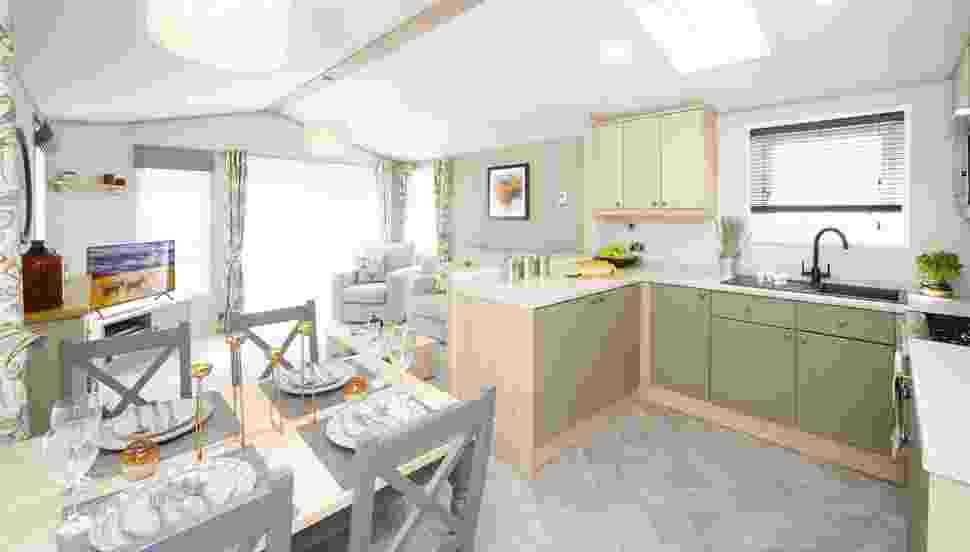 2020 atlas sherwood lodge living area