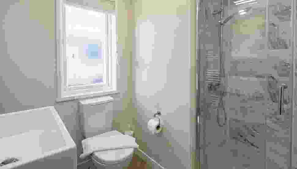 Penmarlam Exclusive Bathroom